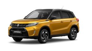 Gelber Suzuki Vitara 1.4 BOOSTERJET HYBRID Comfort+ in Front-Seitenansicht