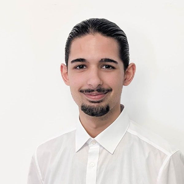 Portraitfoto der Kontaktperson