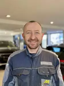 Portraitfoto der Kontaktperson