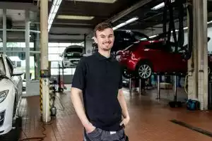 Portraitfoto der Kontaktperson