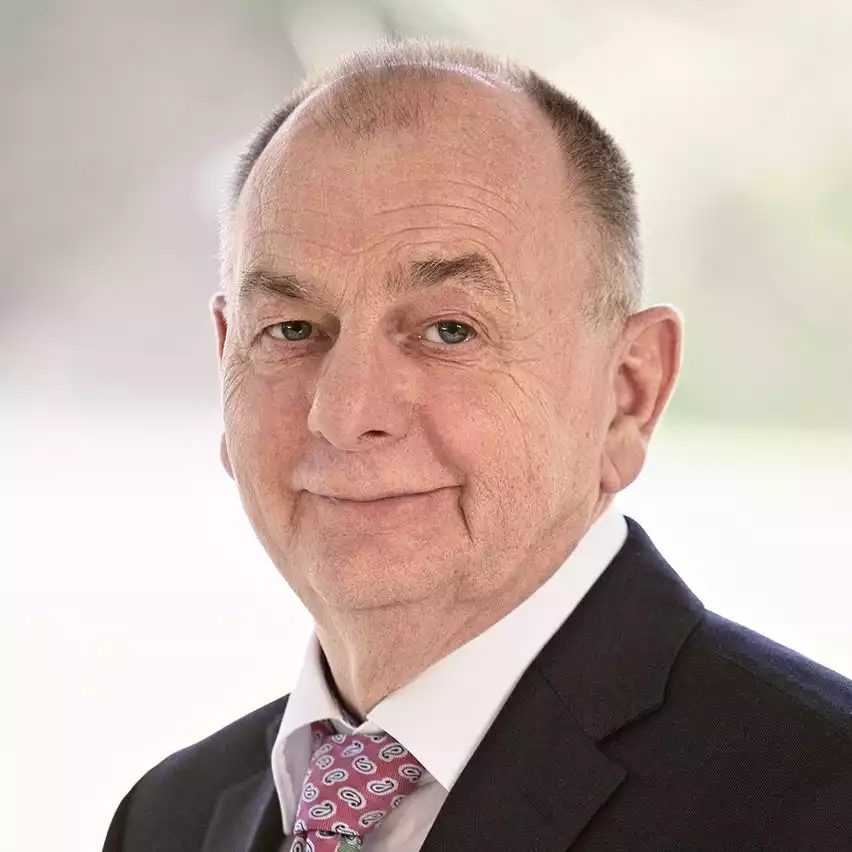 Portraitfoto der Kontaktperson