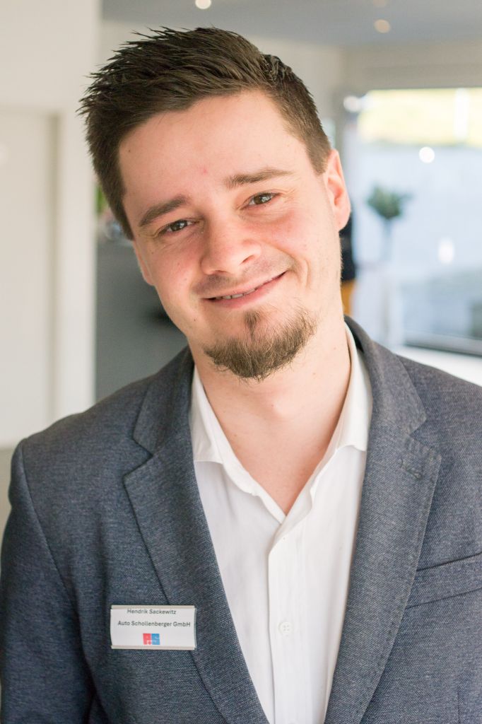 Portraitfoto der Kontaktperson