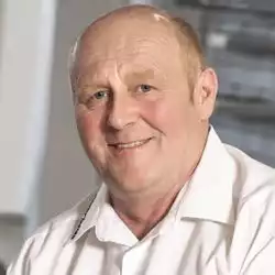Portraitfoto der Kontaktperson
