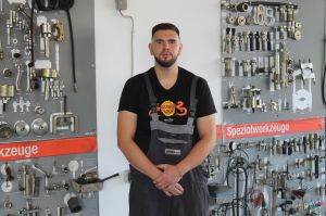 Portraitfoto der Kontaktperson