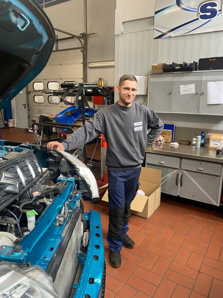 Portraitfoto der Kontaktperson