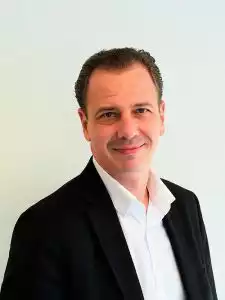 Portraitfoto der Kontaktperson