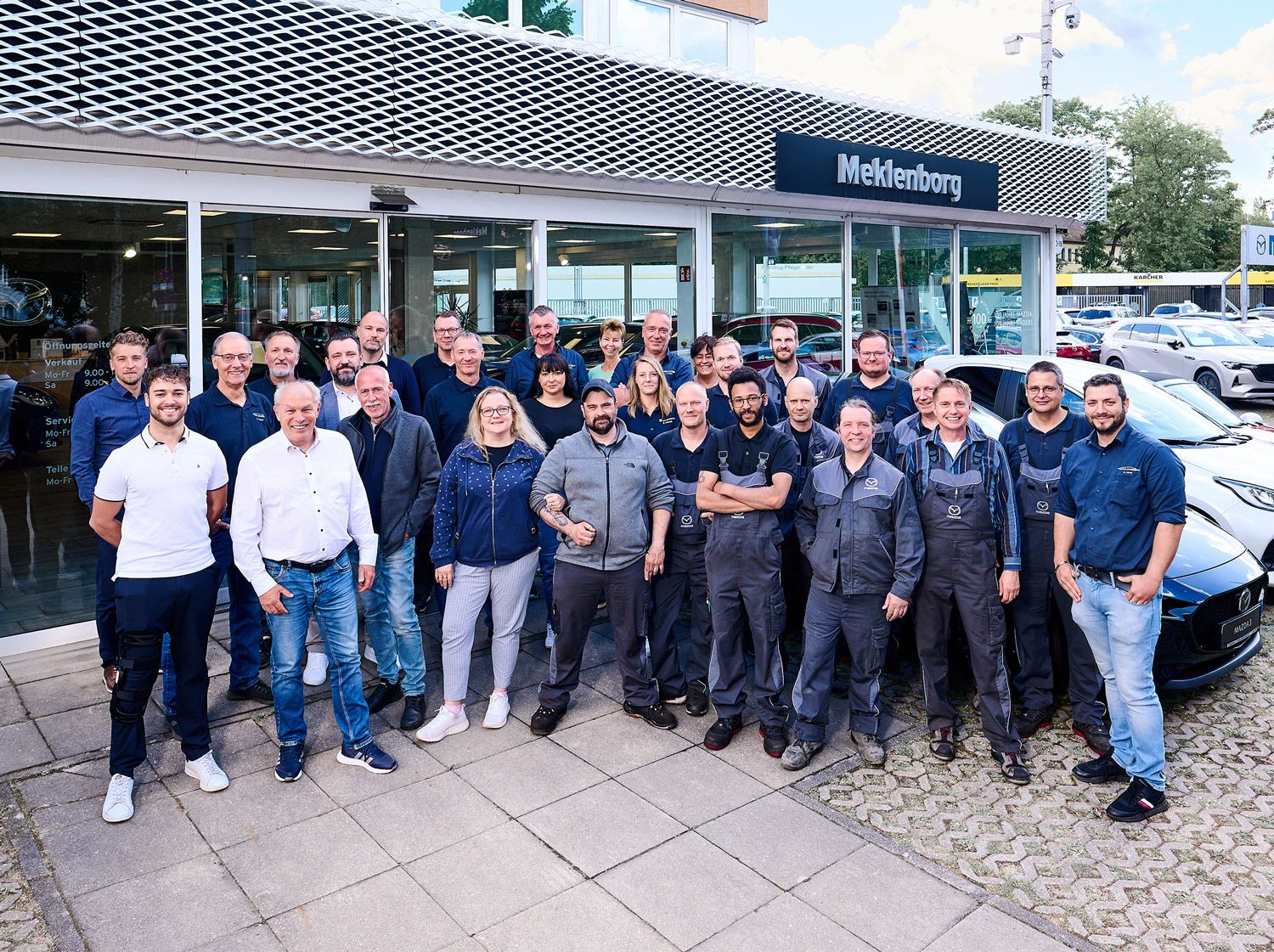 Suzuki Autohaus Meklenborg Teamfoto