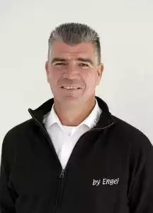 Portraitfoto der Kontaktperson