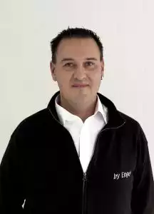 Portraitfoto der Kontaktperson