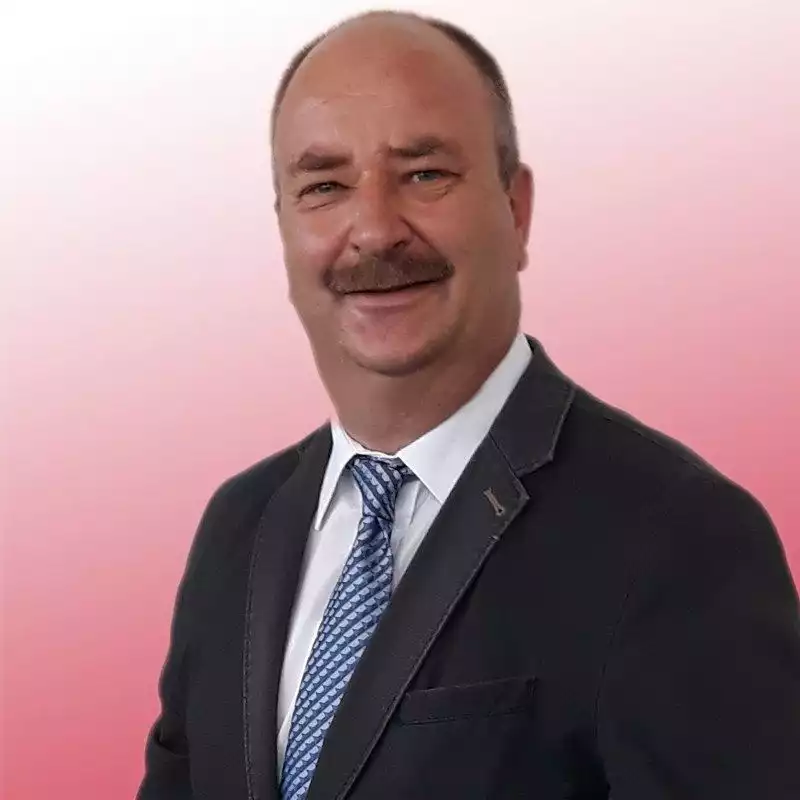 Portraitfoto der Kontaktperson