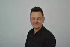 Portraitfoto der Kontaktperson