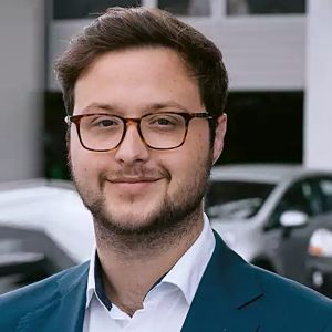 Portraitfoto der Kontaktperson