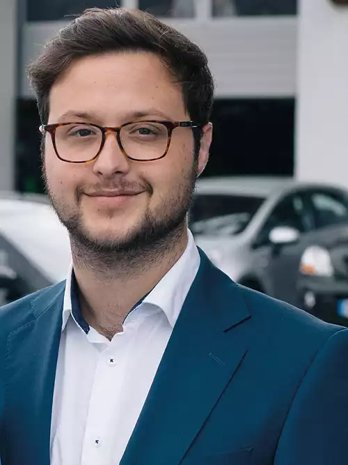 Portraitfoto der Kontaktperson
