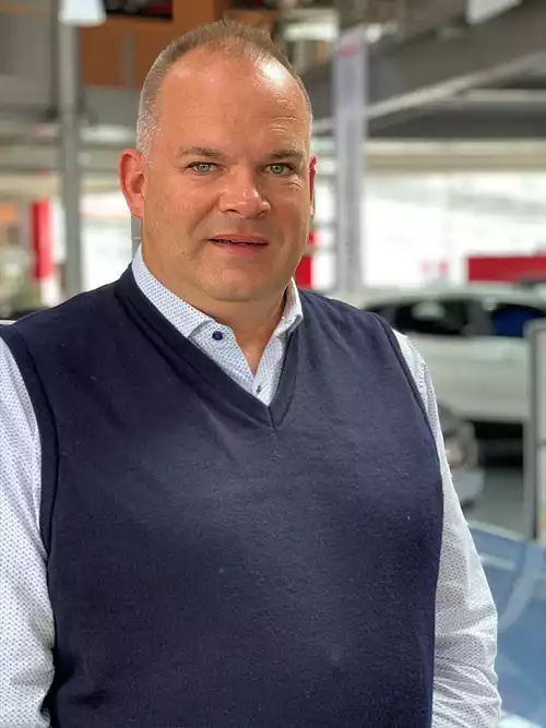 Portraitfoto der Kontaktperson