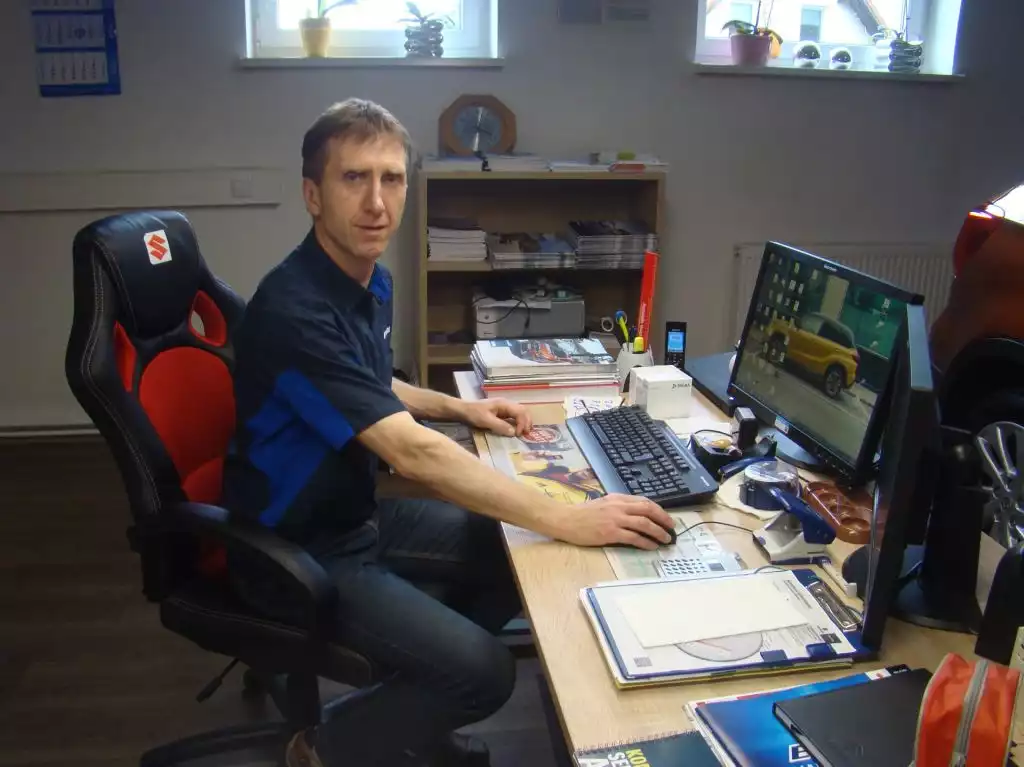 Portraitfoto der Kontaktperson