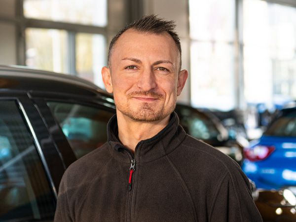 Portraitfoto der Kontaktperson