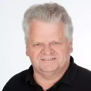 Portraitfoto der Kontaktperson