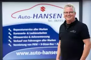 Portraitfoto der Kontaktperson