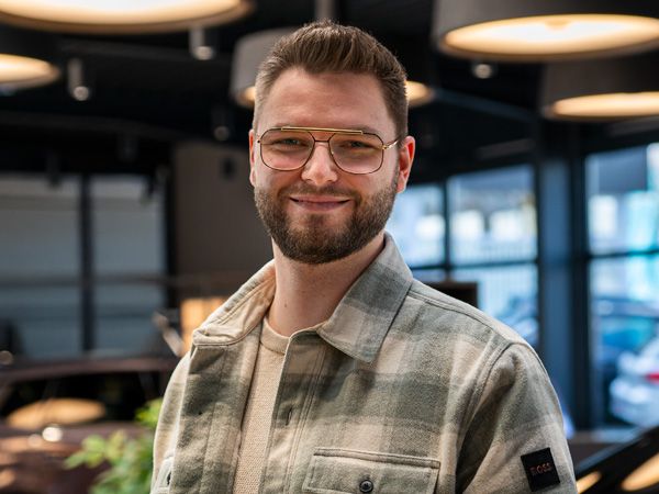 Portraitfoto der Kontaktperson