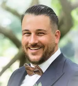 Portraitfoto der Kontaktperson