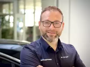 Portraitfoto der Kontaktperson