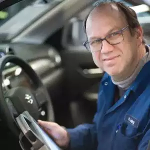 Portraitfoto der Kontaktperson
