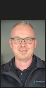Portraitfoto der Kontaktperson